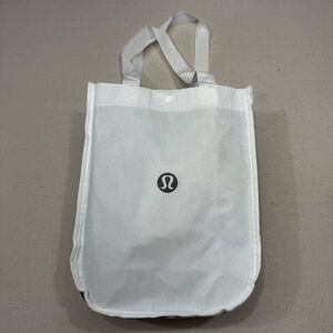 Lululemon Small Reusable Shopping Bag With Snap Closure - Used